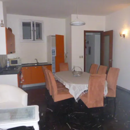 Casa Bianca Grande Apartament