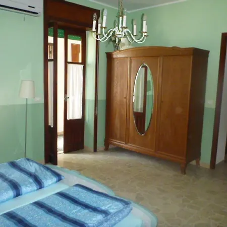 Casa Bianca Grande Apartament Rodi